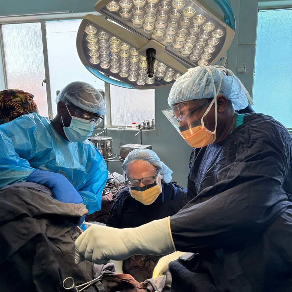 Doctors and residents operating