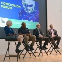 Brain experts discuss concussions at citywide forum