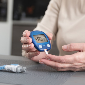 Supplement lowers risk of higher glucose caused by blood-pressure drug