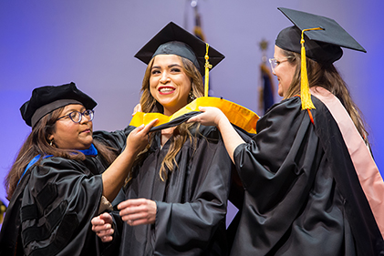 School Of Health Professions Students To Celebrate Graduating At Dec ...