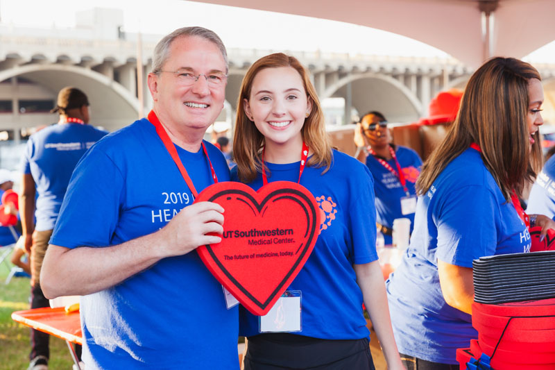 Thousands Of UTSW Employees, Loved Ones Support 2019 Dallas Heart Walk ...