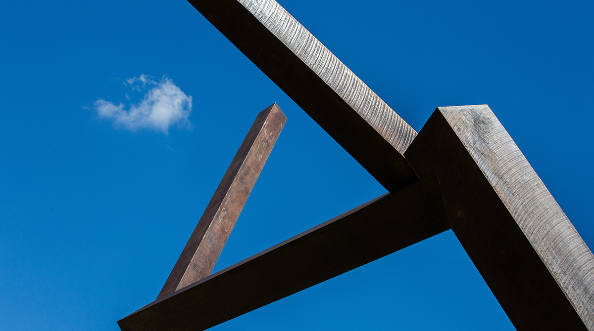 Closeup of Shapiro sculpture with open sky in the background