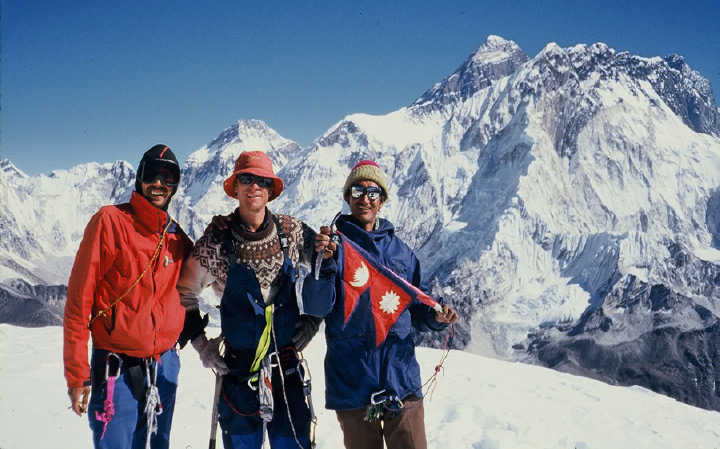 Dr. Benjamin Levine (center) flanked by fellow climber John Fischer and their Sherpa (right) on the summit of Mt. Lobuje in Nepal, 1986.