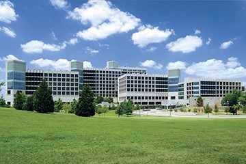 Simmons Cancer Center: UT Southwestern, Dallas, TX