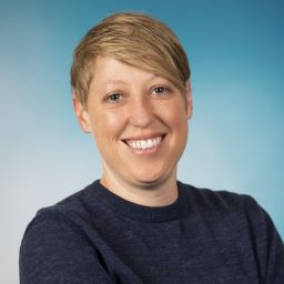 headshot of Jenna Glover