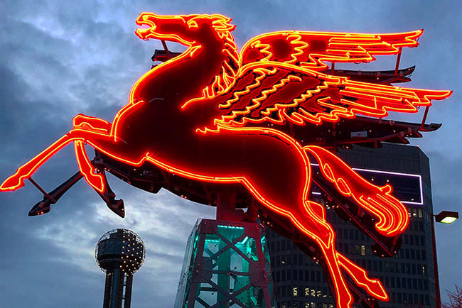 Mobile Oil Pegasus in downtown Dallas
