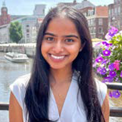 Portrait of Ritu Sudhakaran